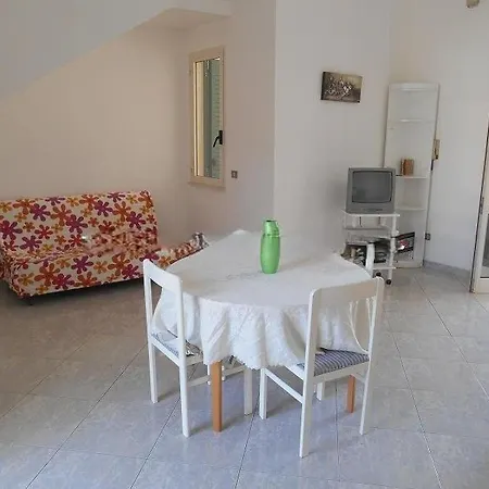 Holiday home Claude Baia *