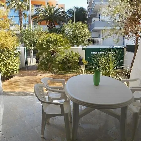 Claude Baia Holiday home